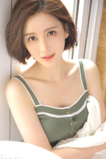 死后第五年我成了暴君的白月光