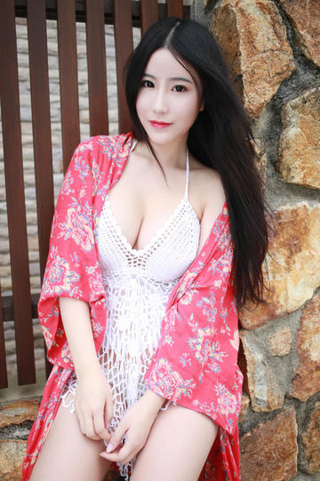 国产精品巨乳丰臀