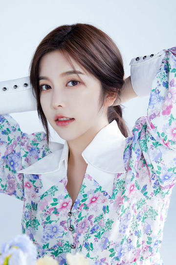 体感绑定：叶凡的系统校花缘